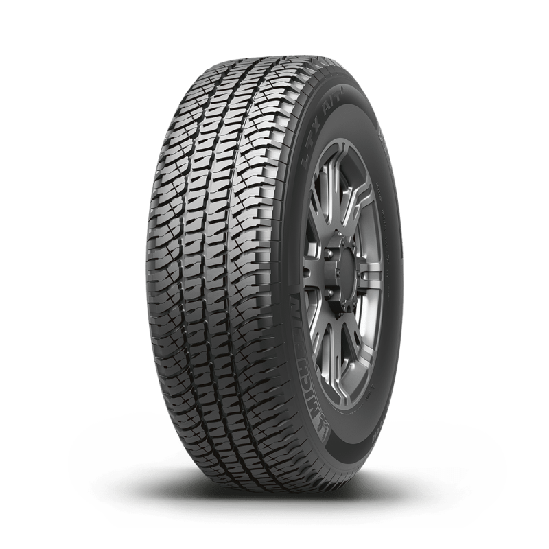 Michelin LTX A/T 2 LT275/65R18 123/120R