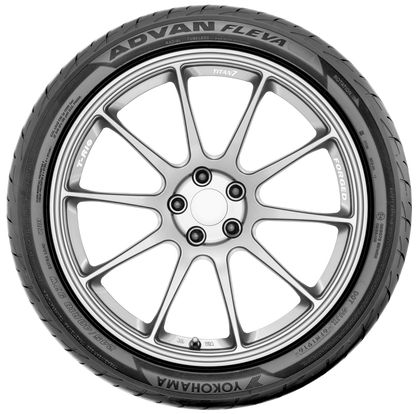 Yokohama Advan Fleva V701 Tire - 195/50R15 82V